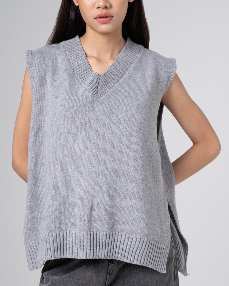 Elle Vest - Grey