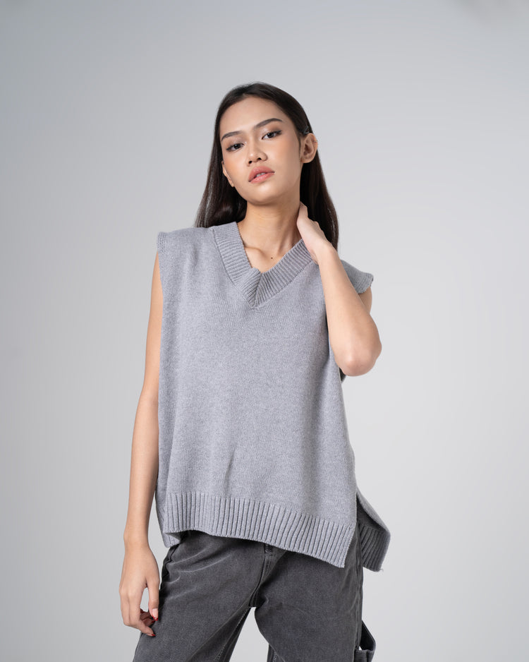 Elle Vest - Grey